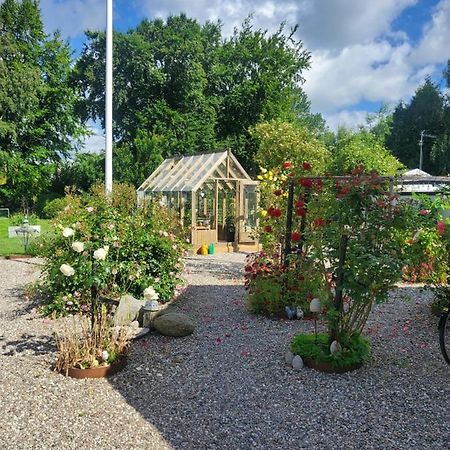Pensionat Strandhuset I Abbekas ภายนอก รูปภาพ